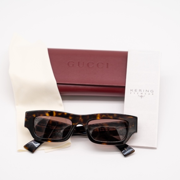 Gucci GG1839S Rectangular Frame Tortoise Acetate Sunglasses - Picture 9 of 9
